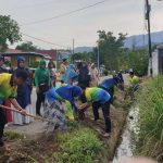 Semangat Kerja Bakti dan Gotong Royong Warga Desa Ketenong Satu Terus Terjaga